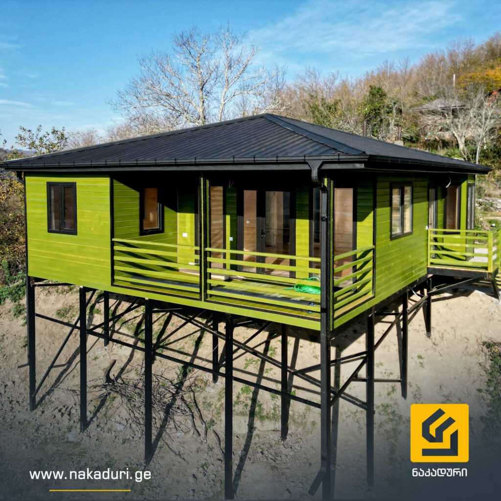 81-კვადრატული-ხის-სახლი-ქუთაისში-1